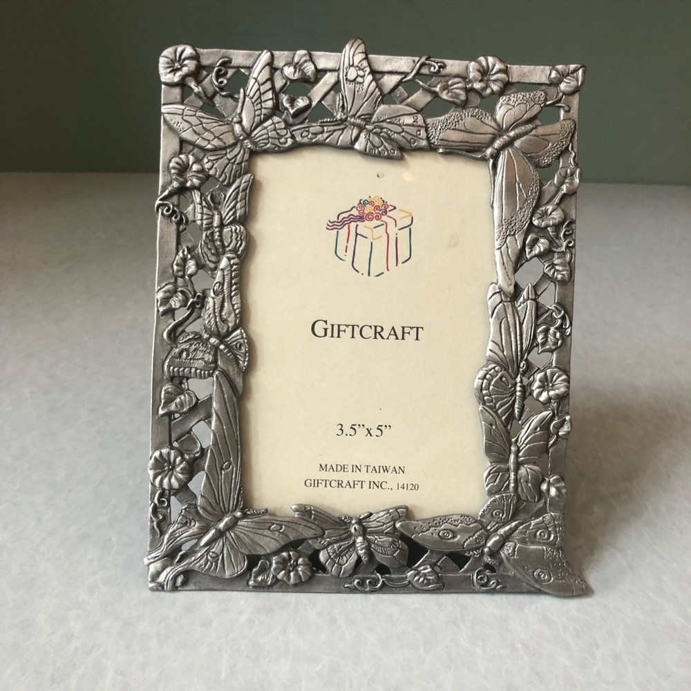 Giftcraft Silver Pewter Butterfly & Floral Picture Frame 90s HomeDecor Whimsical